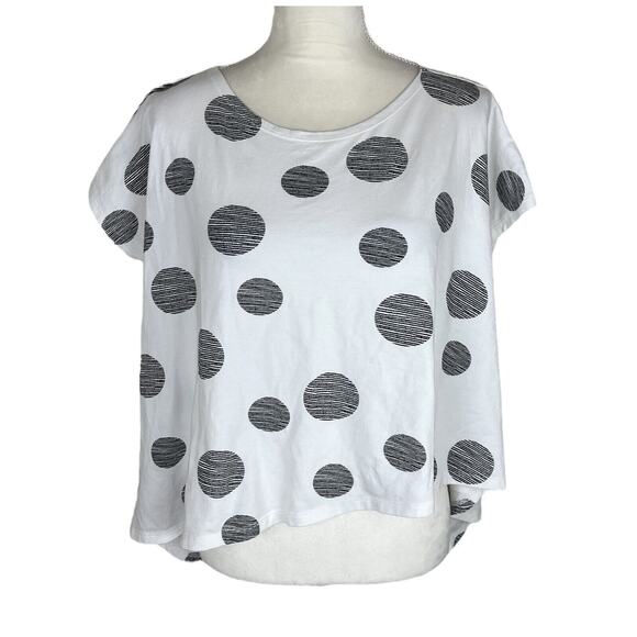 M x Matthildur Ashley Swing Top Black Dot Asymmetrical Hem Short Sleeve Size XS - Picture 1 of 6